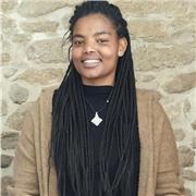 Clases de apoyo en educación primaria. Estudiante del grado de Maestro en Educación Primaria